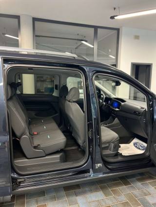 FORD Tourneo Connect usata, con Controllo elettronico della corsia