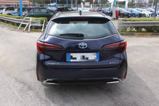 TOYOTA Corolla usata, con Cerchi in lega