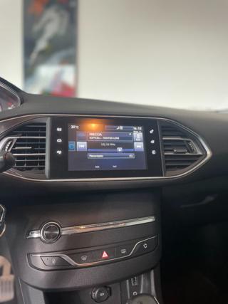 PEUGEOT 308 usata, con Cruise Control