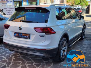 VOLKSWAGEN Tiguan usata, con Autoradio