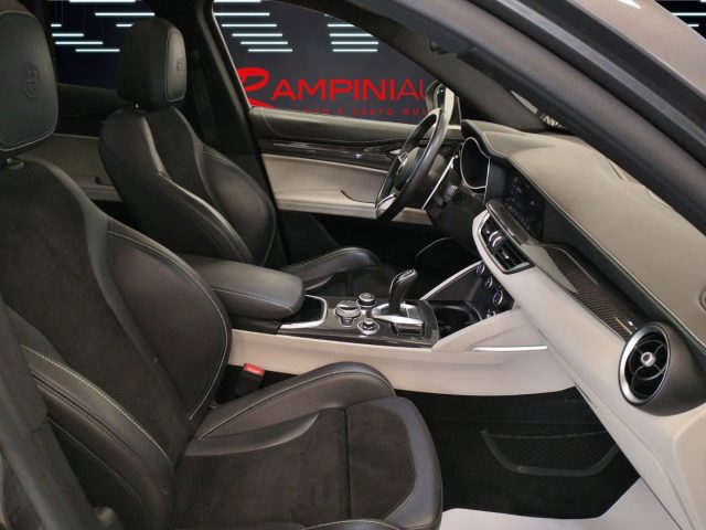 ALFA ROMEO Stelvio usata 19