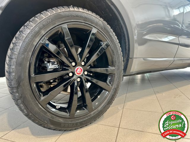 JAGUAR E-Pace usata, con Autoradio