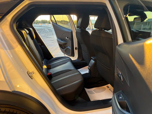 PEUGEOT 2008 usata, con Controllo automatico clima