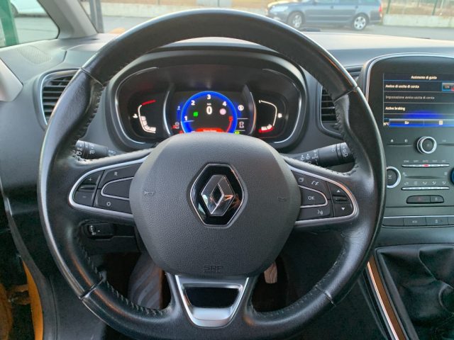 RENAULT Scenic usata, con Cruise Control