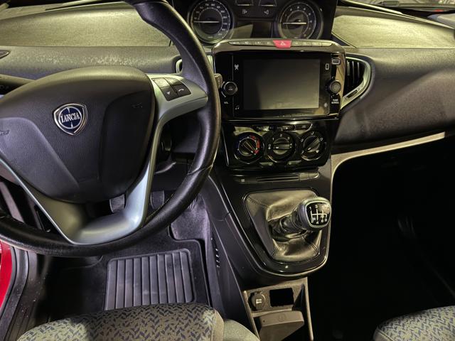 LANCIA Ypsilon usata, con ESP