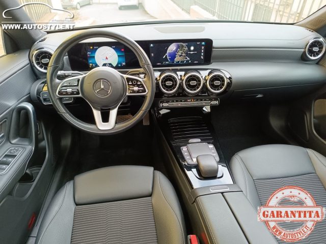 MERCEDES-BENZ CLA 180 usata, con Streaming musicale integrato