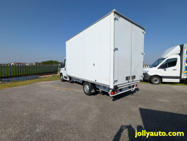 PEUGEOT Boxer usata, con Vivavoce
