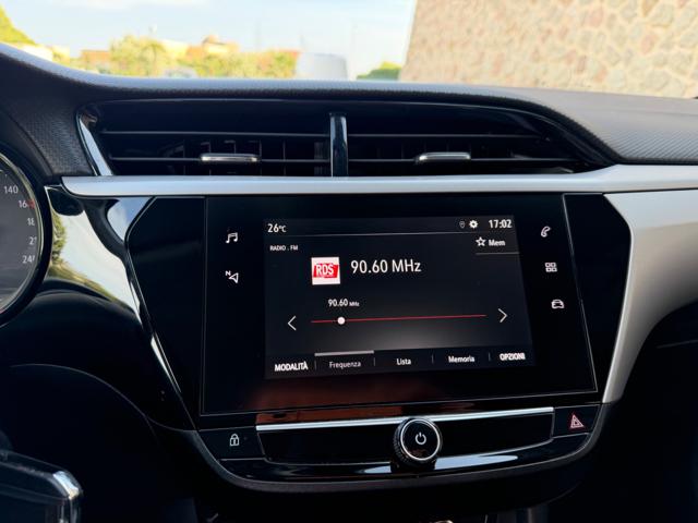 OPEL Corsa usata, con USB