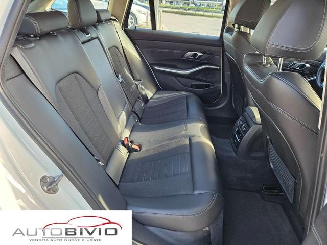 BMW 320 usata, con USB