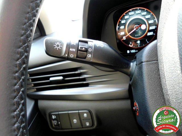 HYUNDAI i20 usata, con Volante multifunzione