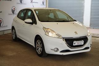 PEUGEOT 208 usata, con Alzacristalli elettrici