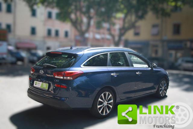 HYUNDAI i30 usata, con Autoradio