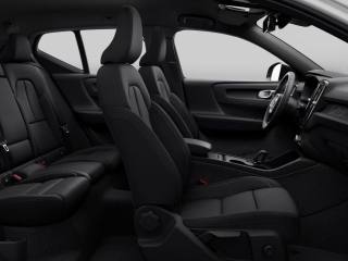 VOLVO EX40 usata, con Cruise Control