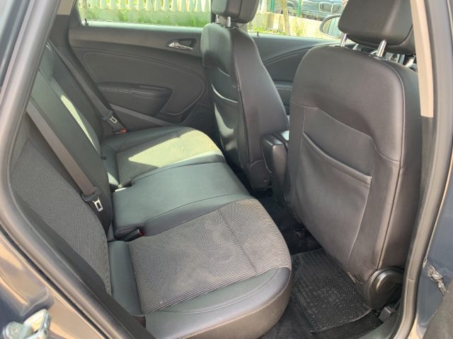OPEL Astra usata, con Controllo automatico clima