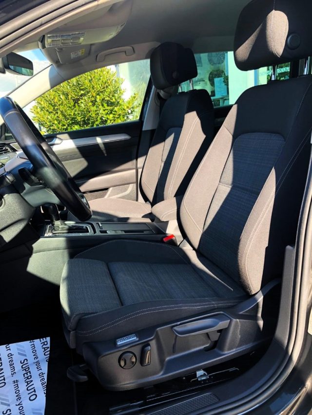 VOLKSWAGEN Passat Variant usata, con Cruise Control