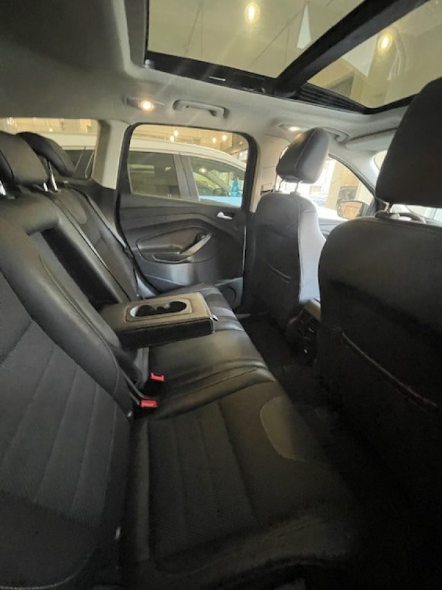 FORD Kuga usata, con Fendinebbia