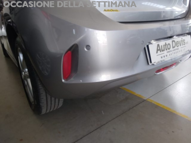 OPEL Corsa usata, con Autoradio digitale