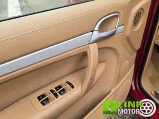 PORSCHE Cayenne usata 33