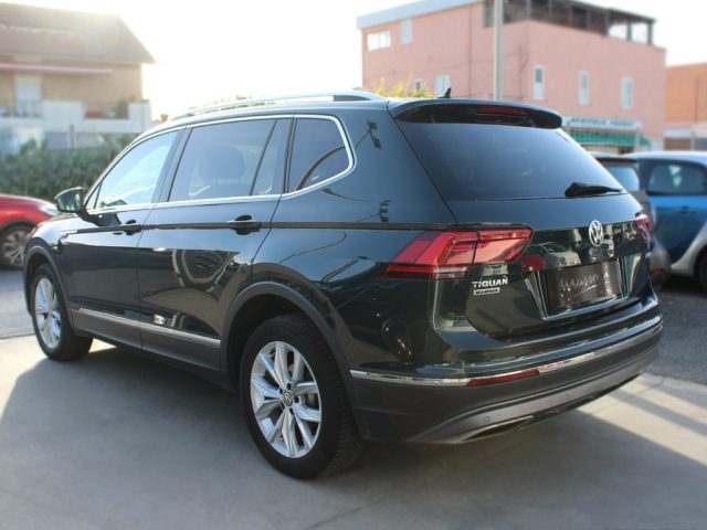 VOLKSWAGEN Tiguan Allspace usata, con Boardcomputer