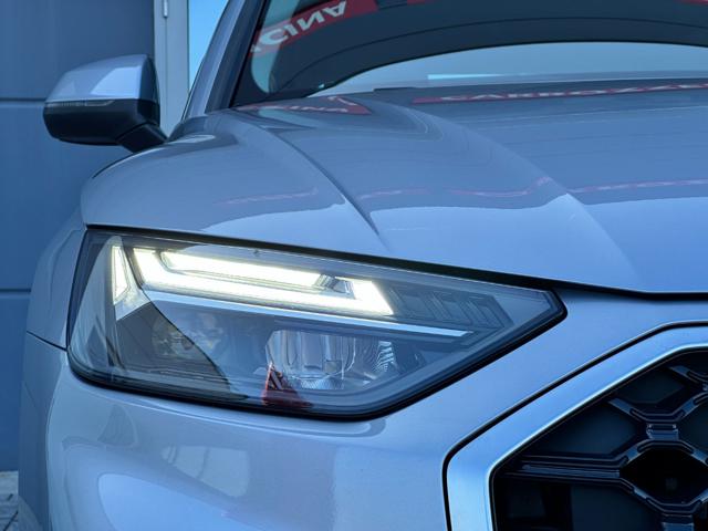 AUDI Q5 usata, con Sensori di parcheggio anteriori
