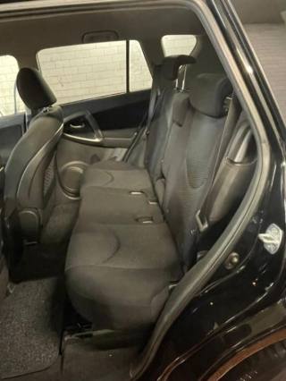 TOYOTA RAV 4 usata, con Airbag
