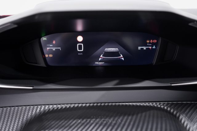 PEUGEOT 2008 usata, con Sistema di navigazione