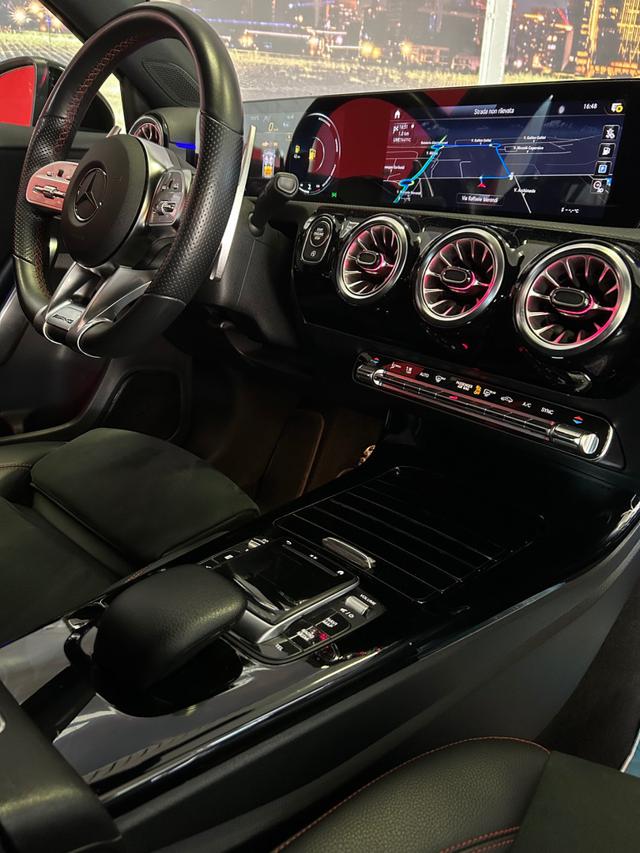 MERCEDES-BENZ A 200 usata, con Cerchi in lega