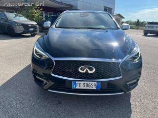 INFINITI Q30 usata 7