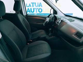 FIAT Doblo usata, con Sedile passeggero ribaltabile