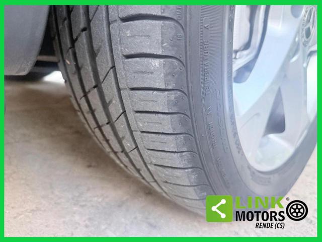 MERCEDES-BENZ GLA 200 usata, con ESP