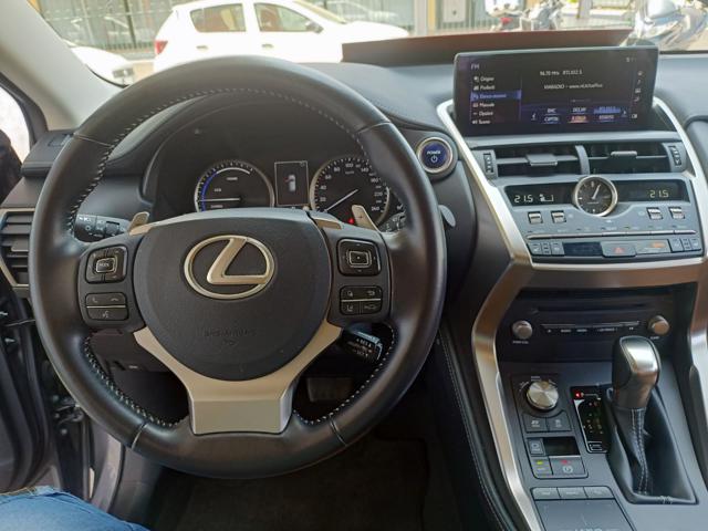 LEXUS NX 300 usata, con Controllo automatico clima