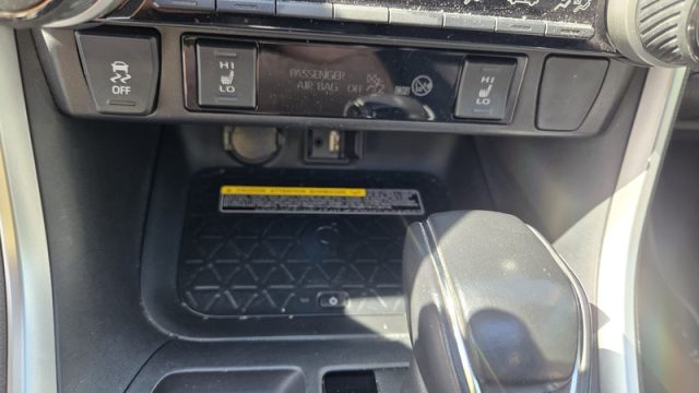 TOYOTA RAV 4 usata, con Bracciolo