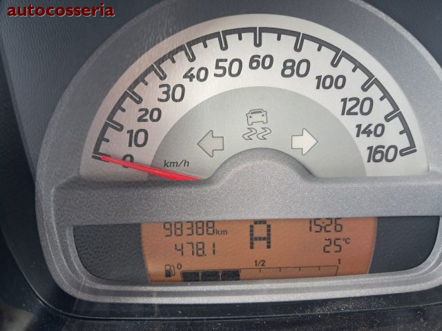 SMART ForTwo usata, con Autoradio