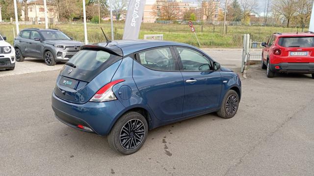 LANCIA Ypsilon usata, con Sedile posteriore sdoppiato