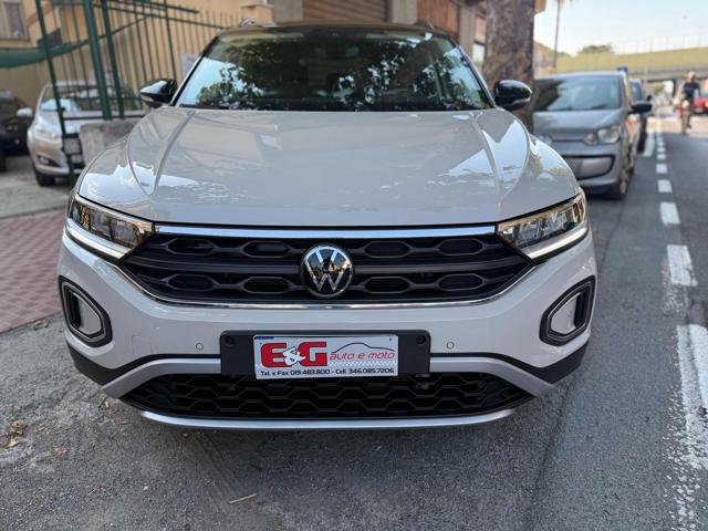 VOLKSWAGEN T-Roc usata, con Airbag laterali