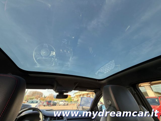 JAGUAR E-Pace usata, con Specchietti laterali elettrici