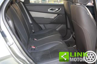 LAND ROVER Range Rover Velar usata, con Sensori di parcheggio posteriori