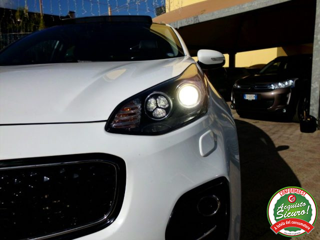 KIA Sportage usata, con Specchietti laterali elettrici