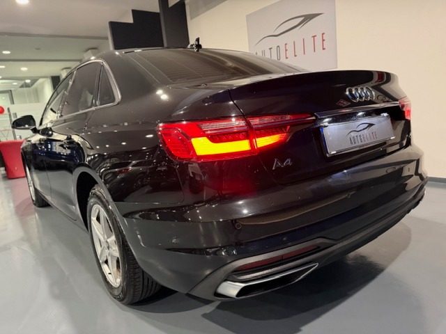 AUDI A4 usata, con Alzacristalli elettrici