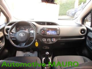 TOYOTA Yaris usata, con Airbag testa