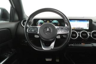 MERCEDES-BENZ CLA usata 7