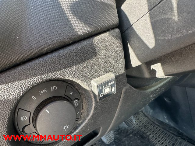 OPEL Corsa usata, con Climatizzatore