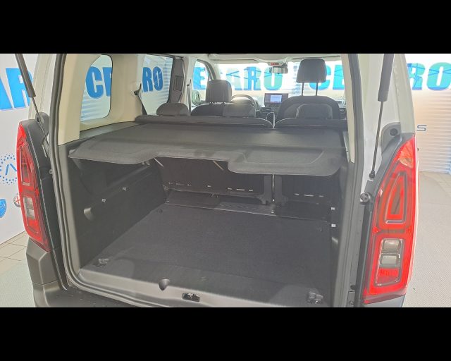 FIAT Doblo usata, con Freno di stazionamento elettrico