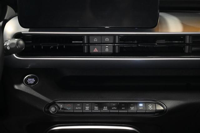 JEEP Avenger usata, con Park Distance Control