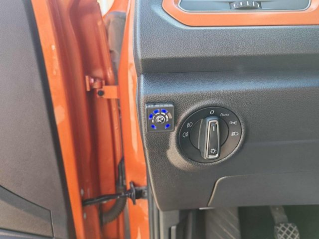 VOLKSWAGEN T-Roc usata, con Controllo trazione