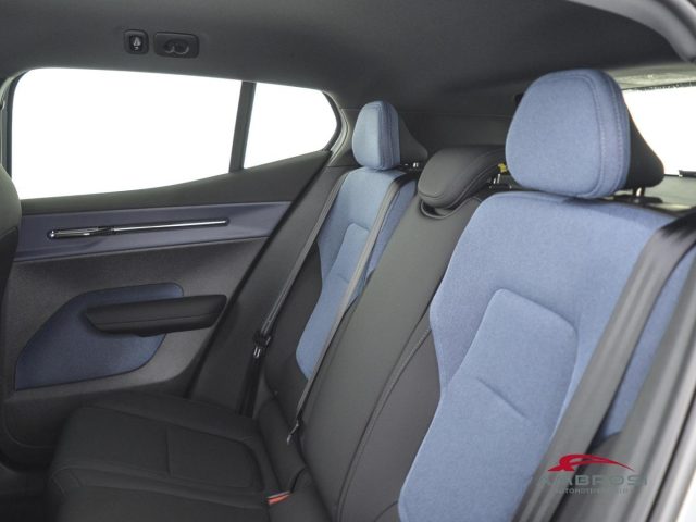 VOLVO EX30 usata 9