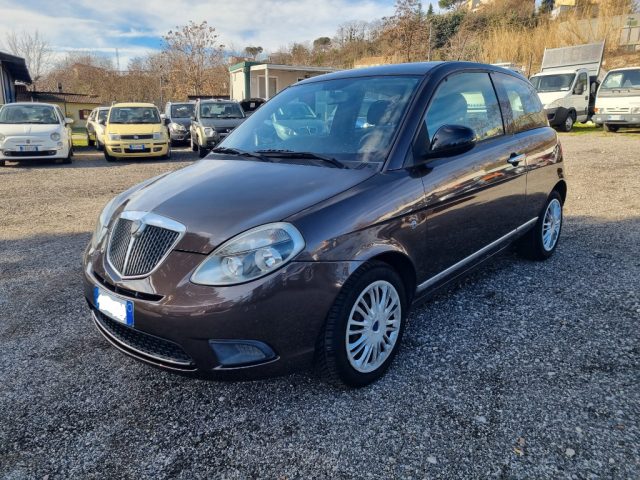 LANCIA Ypsilon usata, con ABS