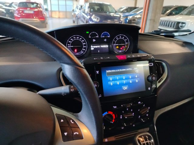 LANCIA Ypsilon usata 25