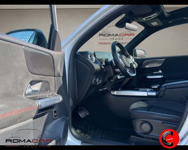 MERCEDES-BENZ GLB 200 usata, con Autoradio digitale