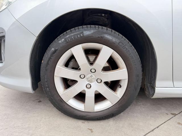 PEUGEOT 308 usata, con Airbag Passeggero